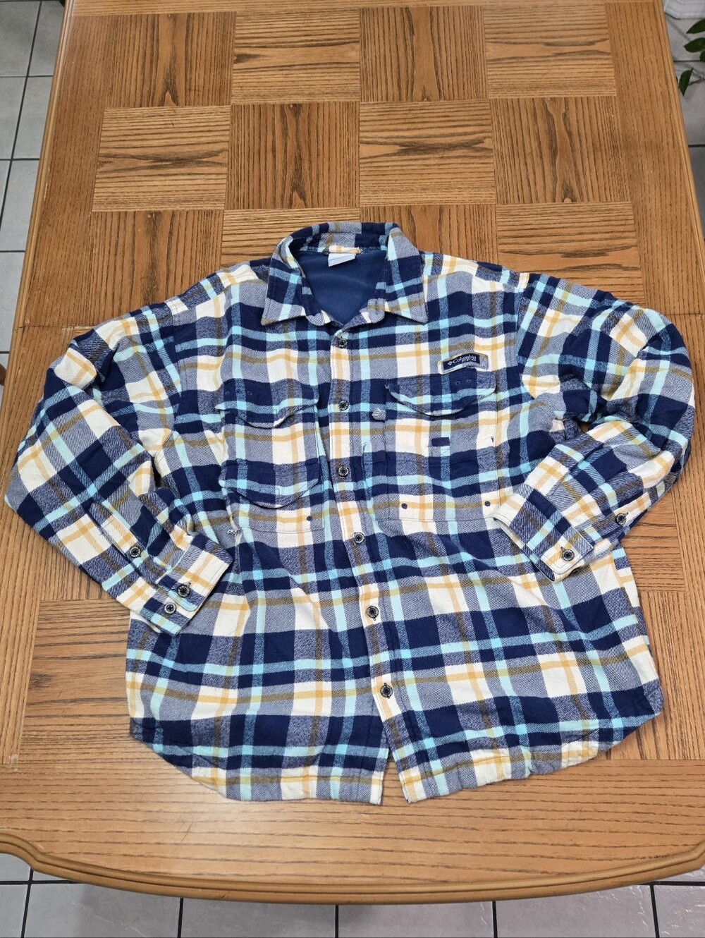 Mens Columbia Size XL Fleece Lined Button Up